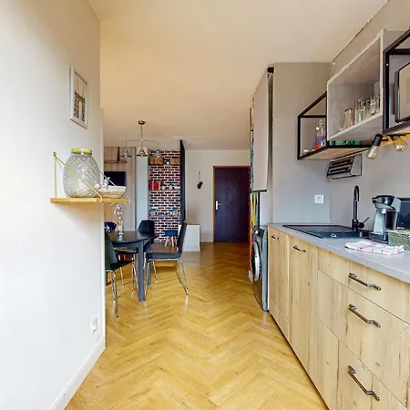 Hippodrome - Piscine - Parking Free - Metro Apartment