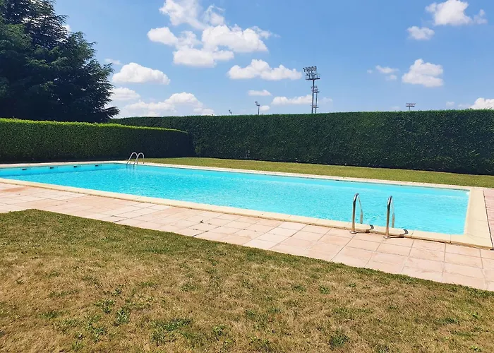 Hippodrome - Piscine - Parking Free - Metro *